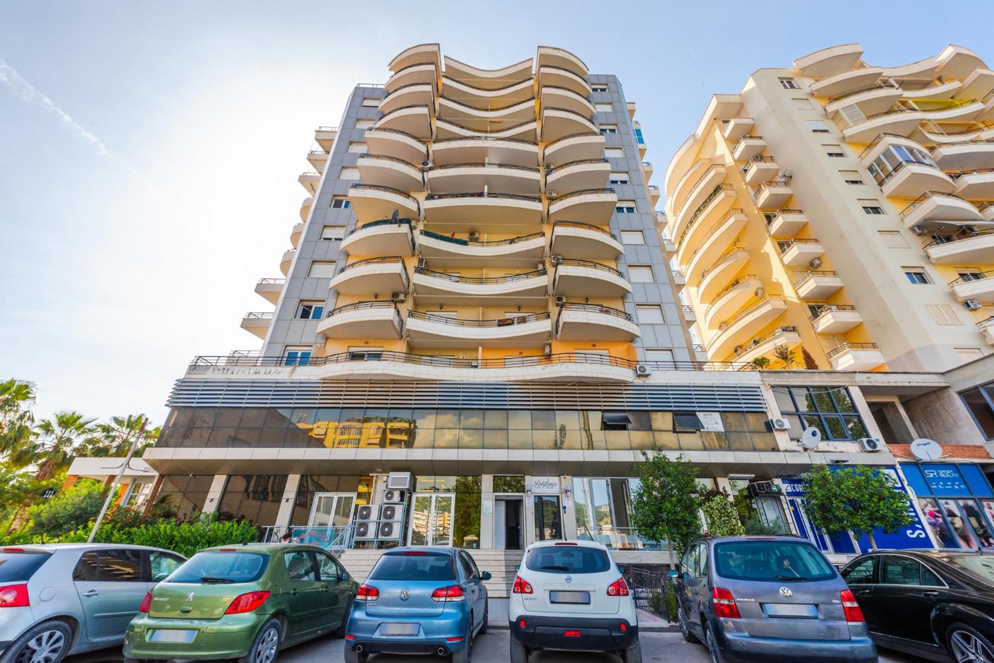 City Center Apartments By Kondo Stays Vlore Exterior photo