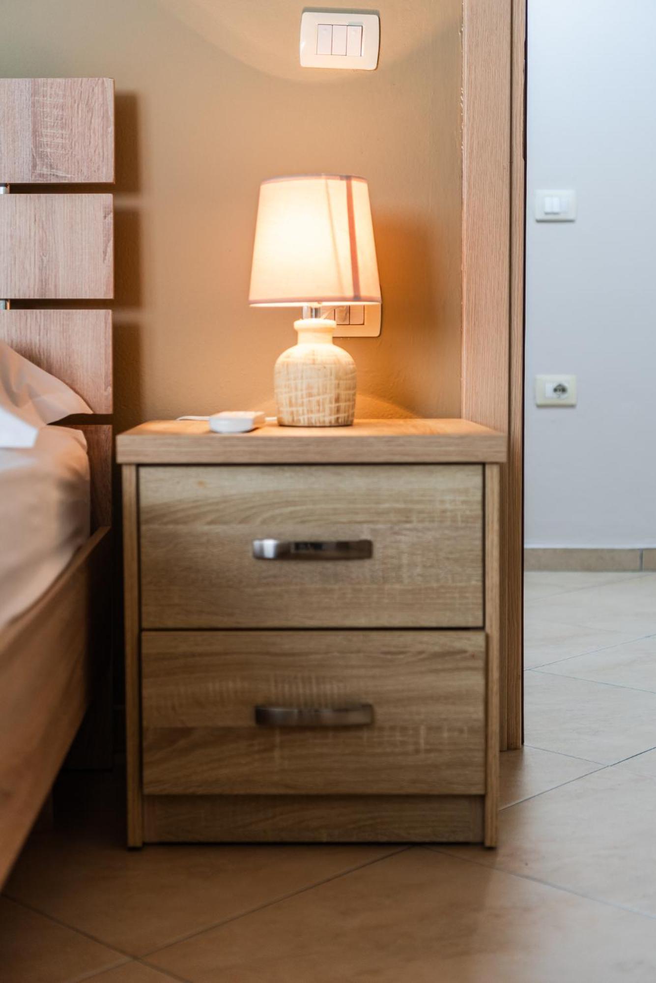City Center Apartments By Kondo Stays Vlore Exterior photo
