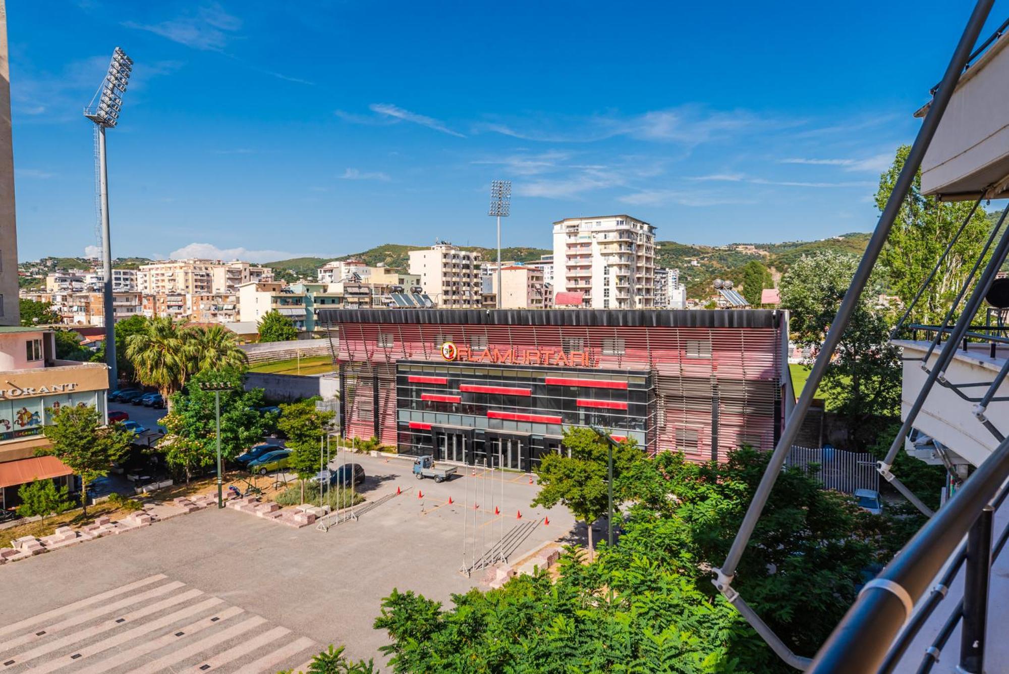 City Center Apartments By Kondo Stays Vlore Exterior photo